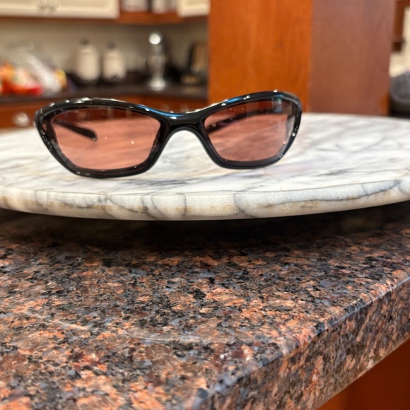 Nike Black Sunglasses with Pink Lenses - Picture 1 of 5